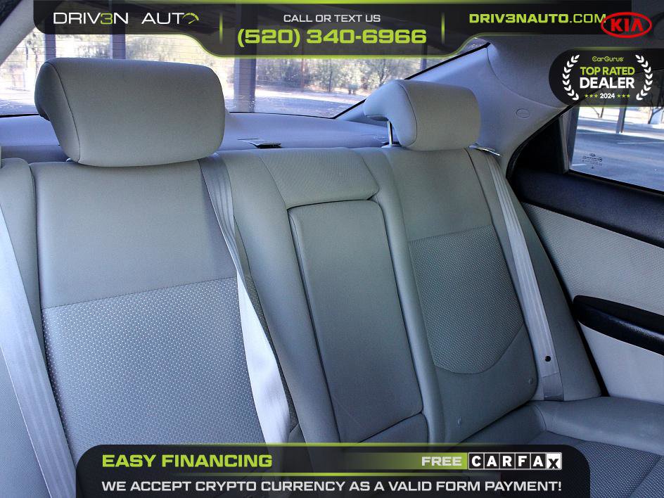 Used 2011 Kia Forte EX image 16