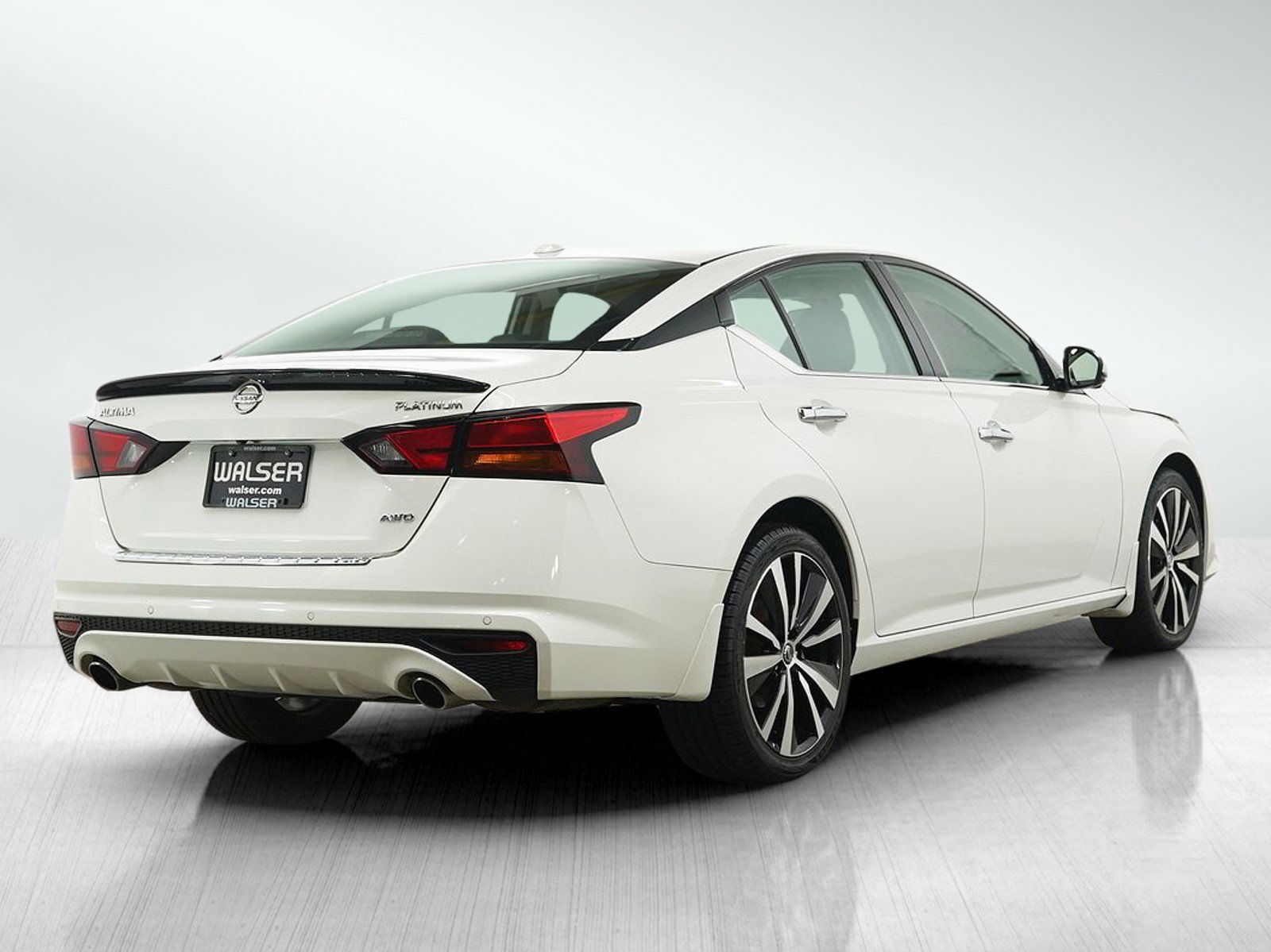 Used 2019 Nissan Altima 2.5 Platinum AWD/4WD image 6