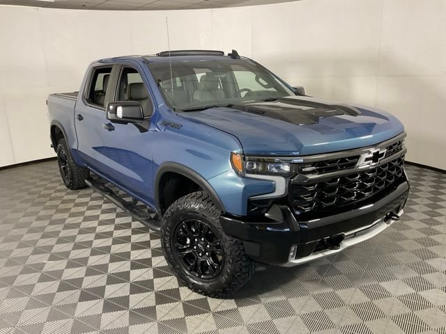 Used 2024 Chevrolet Silverado 1500 ZR2 w/ Technology Package AWD/4WD image 48