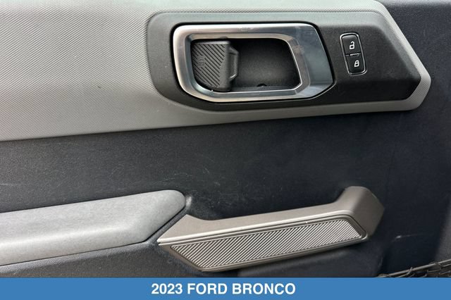 Used 2023 Ford Bronco 4-Door AWD/4WD image 12