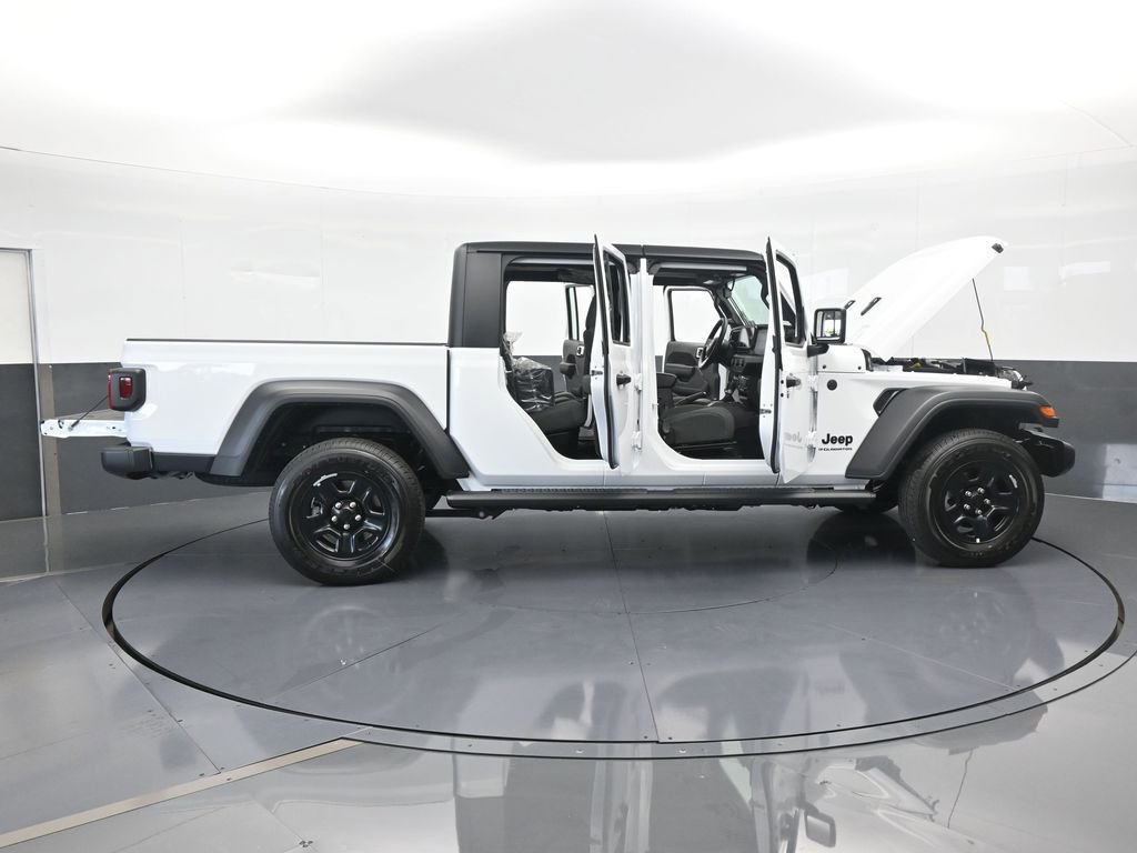 Used 2025 Jeep Gladiator Sport image 68