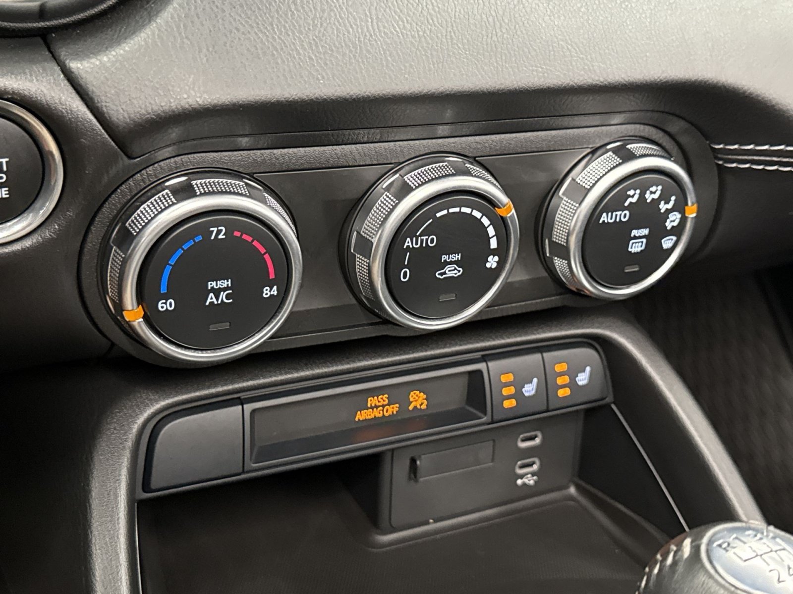 Used 2024 MAZDA MX-5 Miata Grand Touring w/ Weather Package RWD image 22