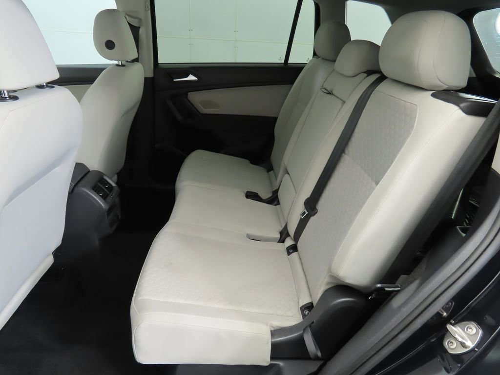 Used 2021 Volkswagen Tiguan S image 21