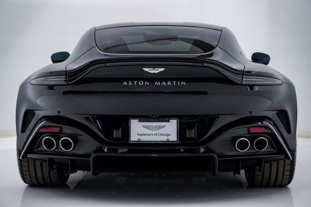 Used 2026 Aston Martin V8 Vantage Coupe image 9