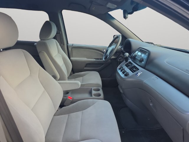 Used 2010 Honda Odyssey LX image 15