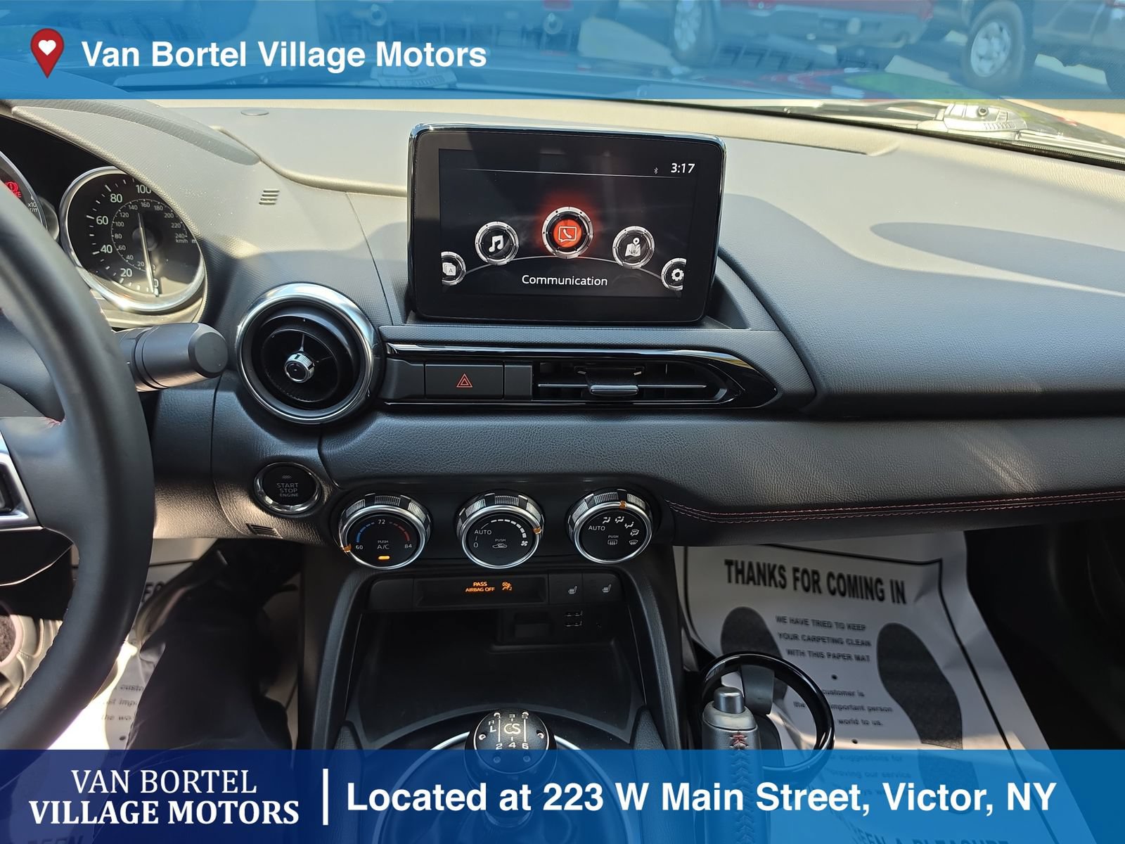 Used 2019 MAZDA MX-5 Miata Grand Touring w/ GT-S Package RWD image 19