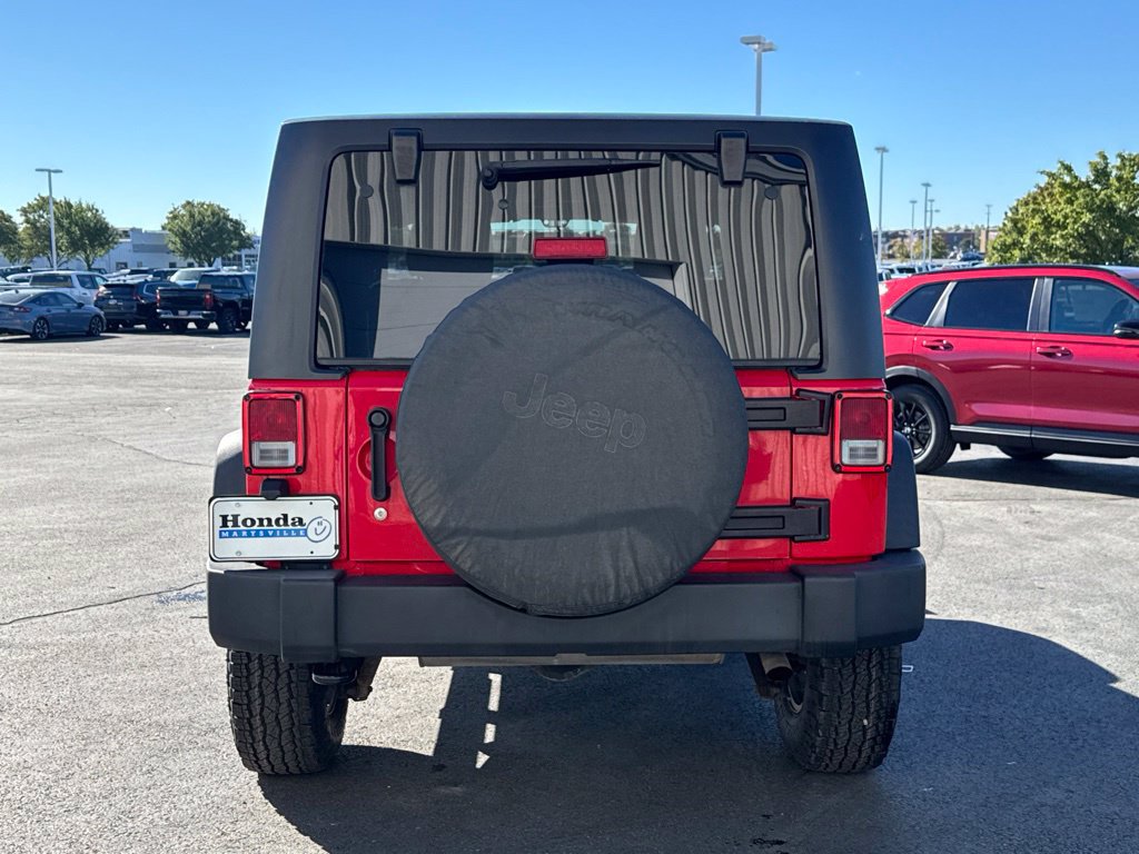 Used 2018 Jeep Wrangler Sport AWD/4WD image 6