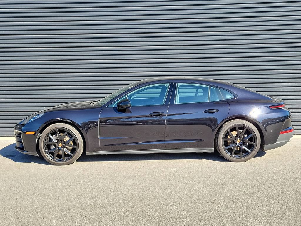 Certified 2024 Porsche Panamera 4 image 2