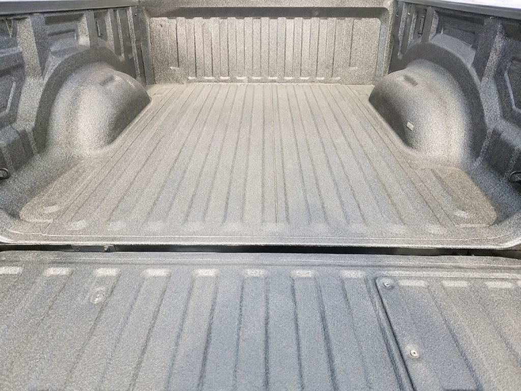 Used 2026 RAM 1500 Laramie w/ Night Edition AWD/4WD image 16