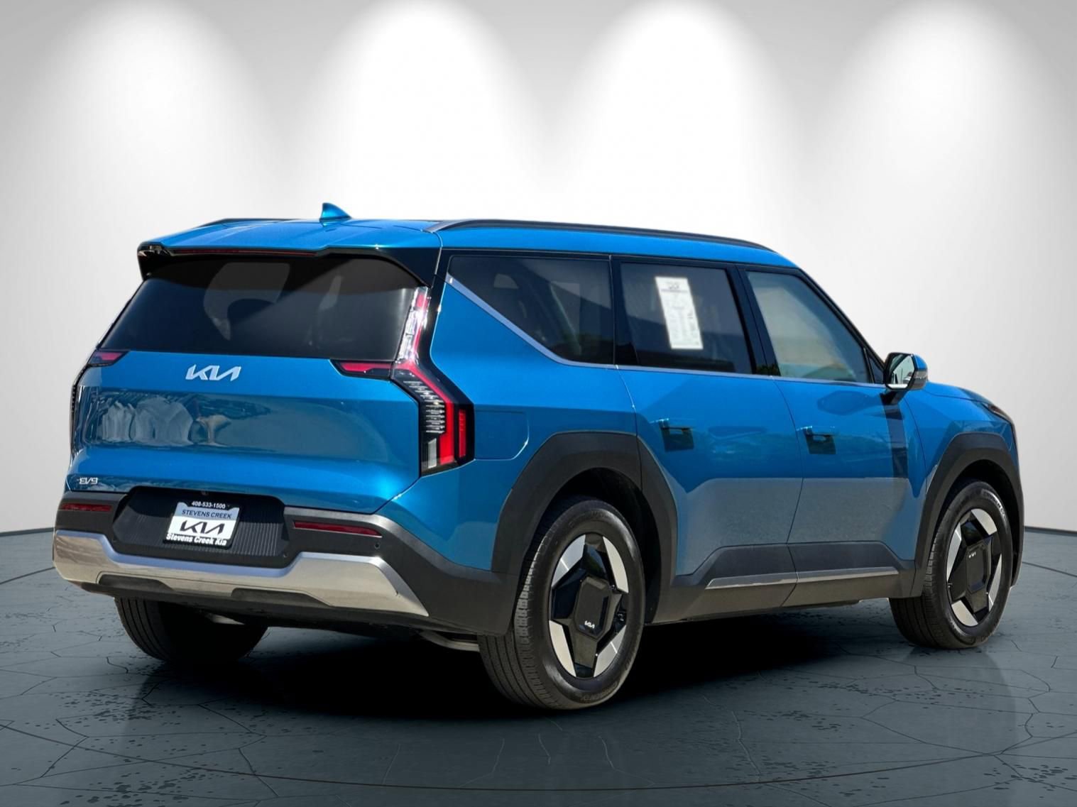Used 2024 Kia EV9 Wind AWD/4WD image 4