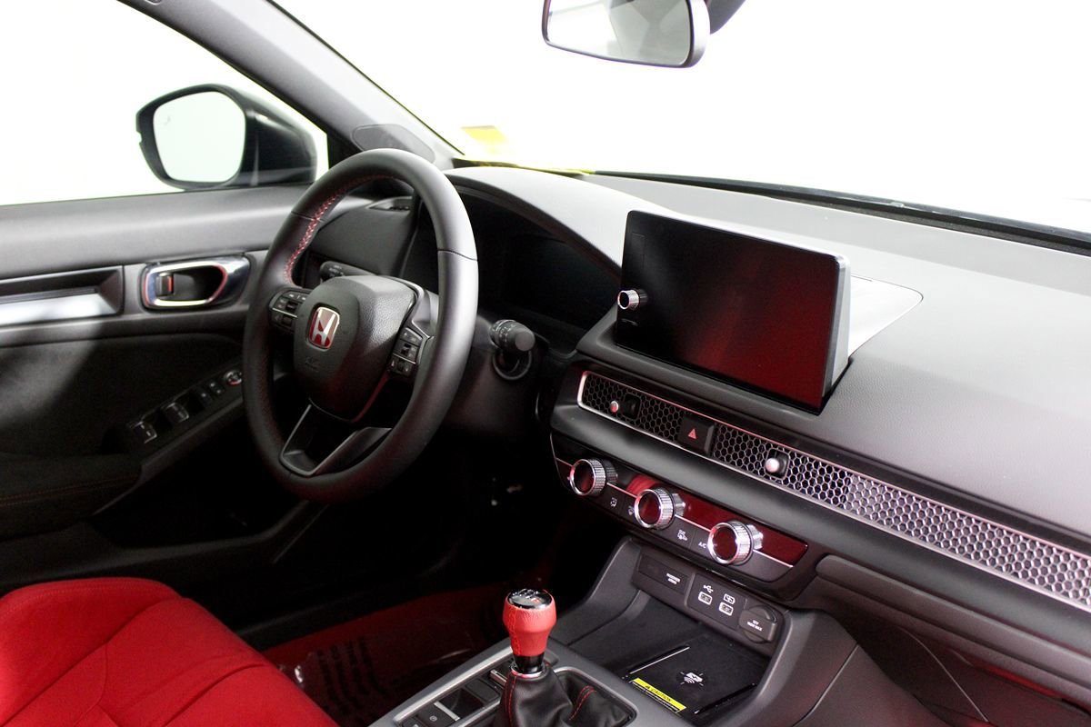 Used 2025 Honda Civic Type R image 14
