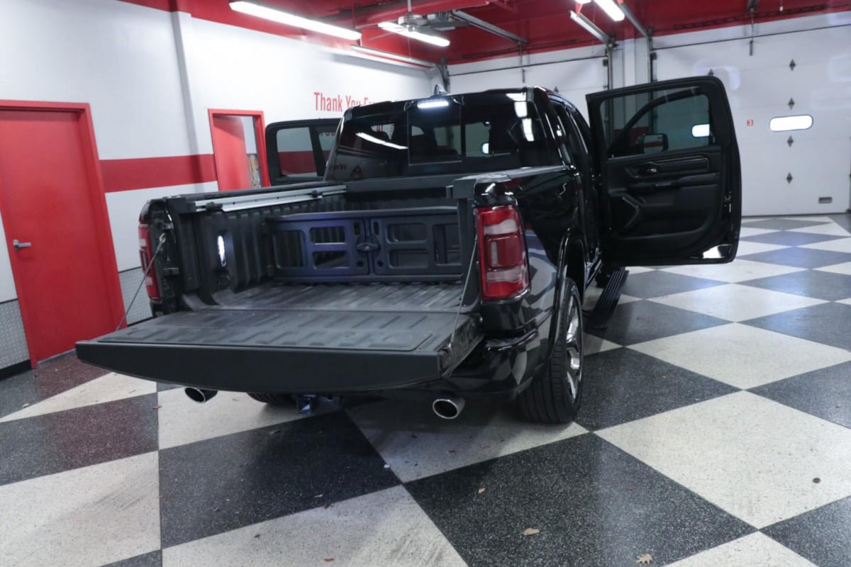 Used 2024 RAM 1500 Limited AWD/4WD image 23