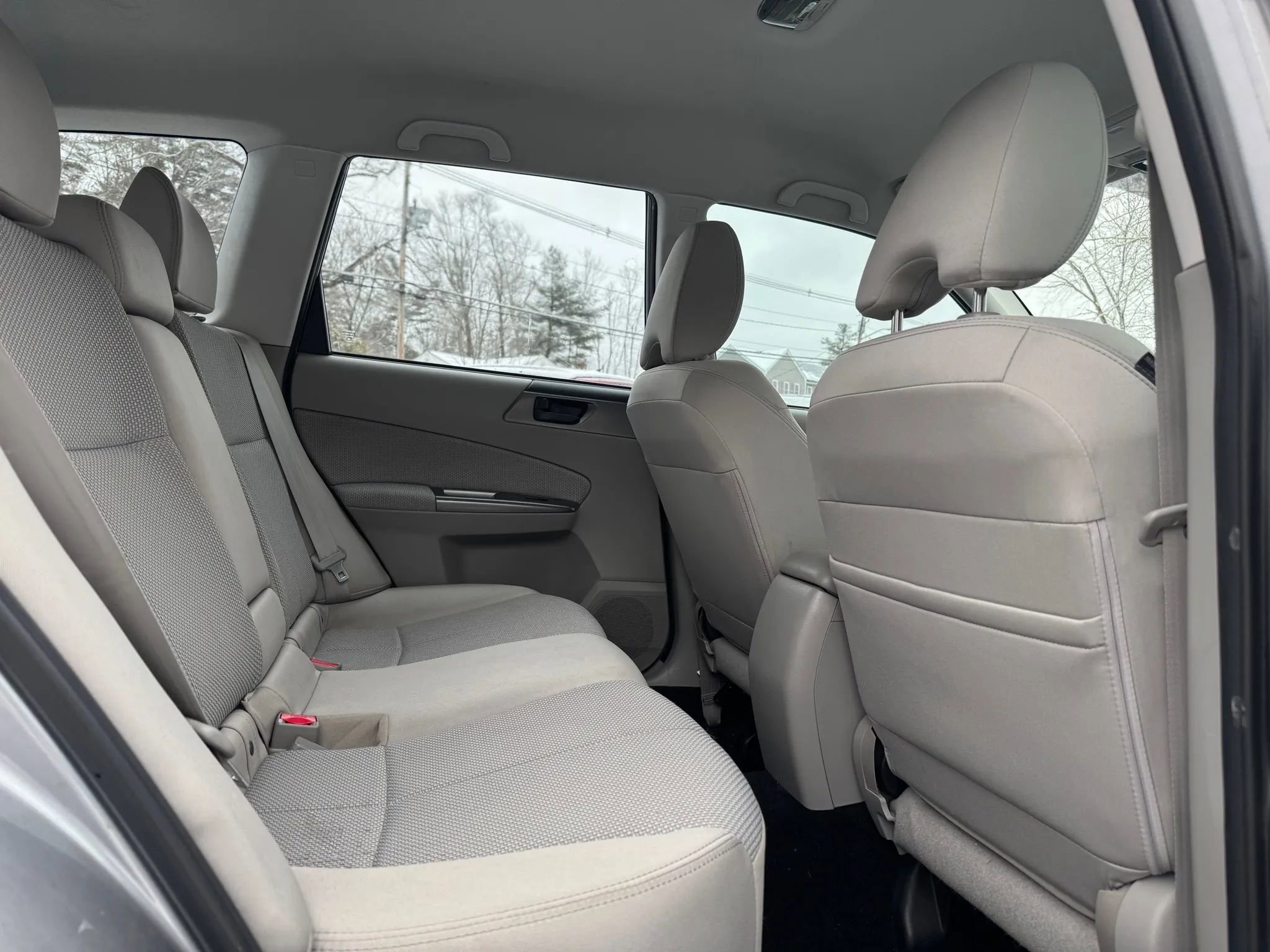 Used 2011 Subaru Forester 2.5X w/ Alloy Wheel Value Pkg image 13