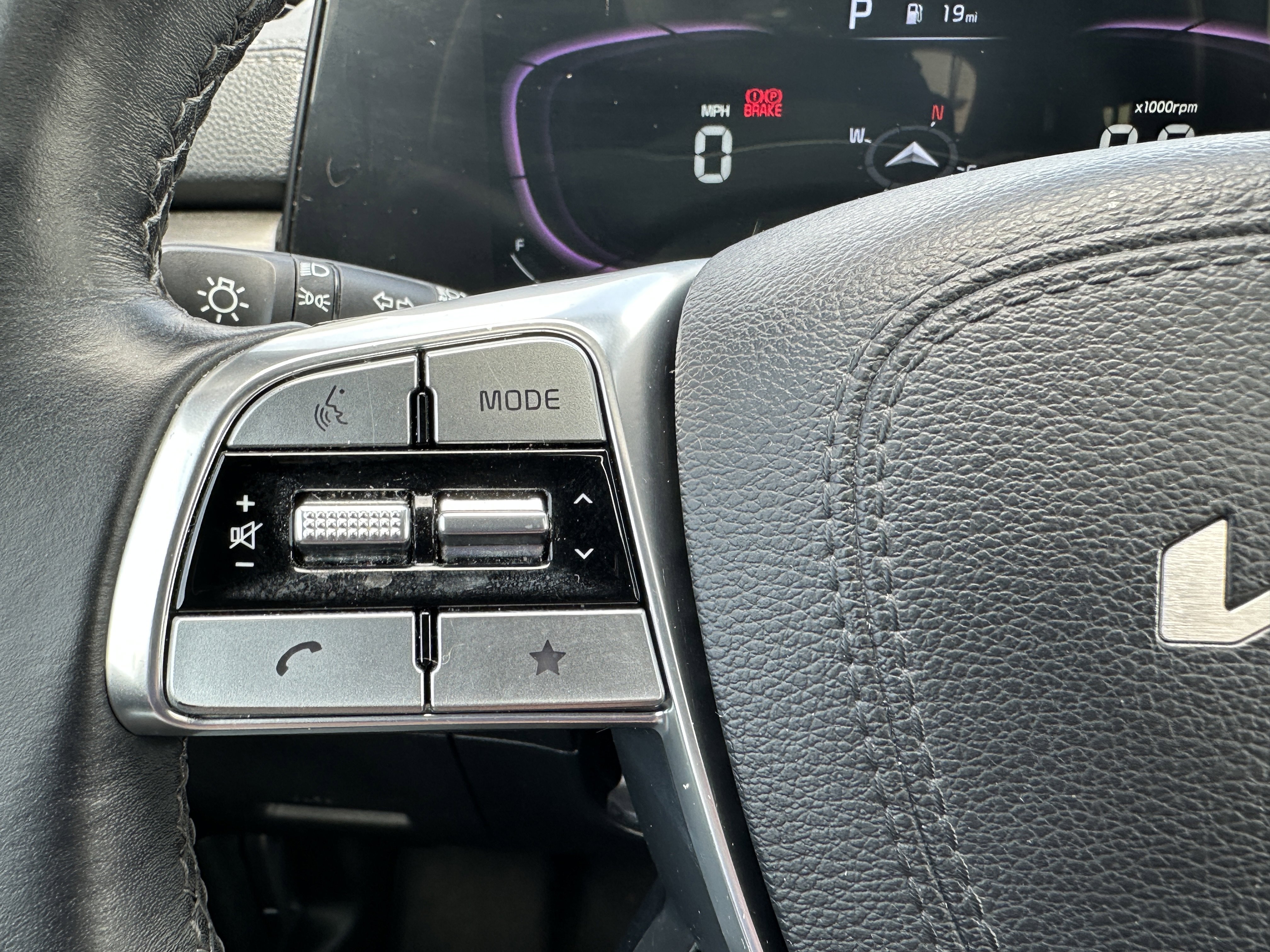 Certified 2024 Kia Telluride EX X-Line AWD/4WD image 29