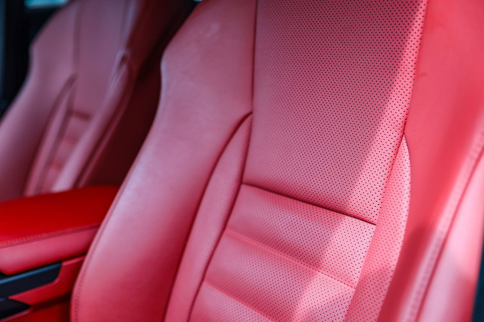 Used 2023 Lexus IS 350 F Sport w/ Accessory Package image 23