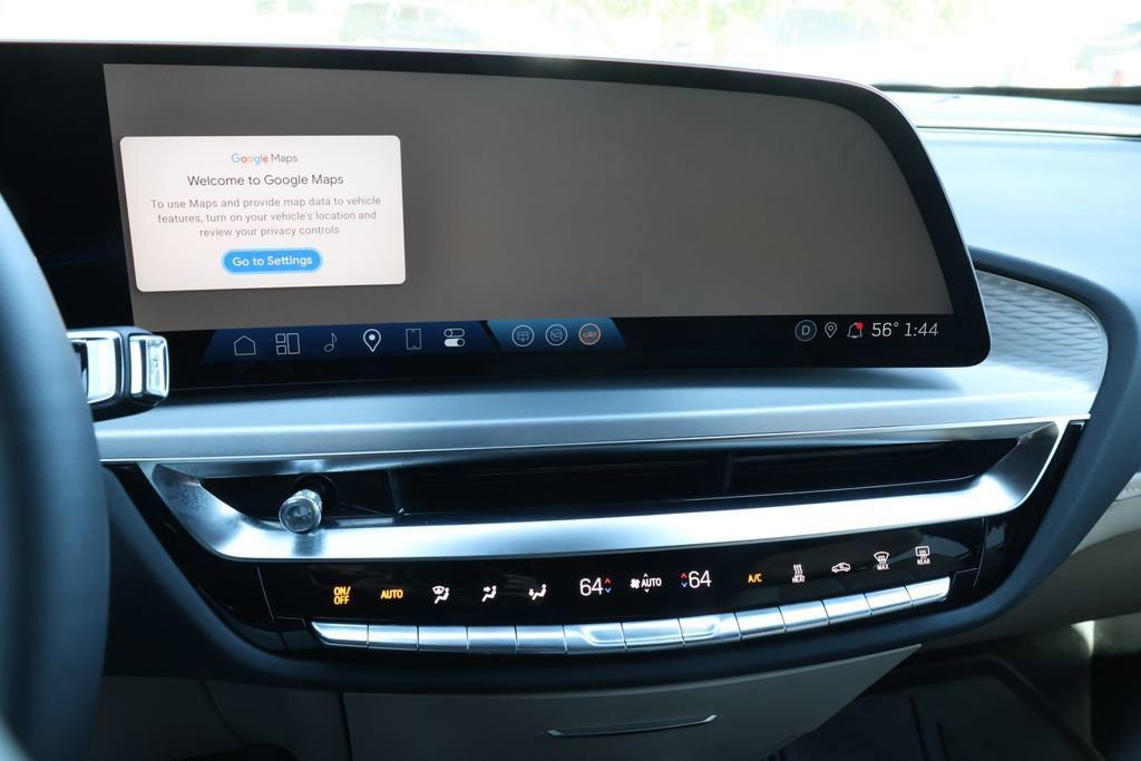 Certified 2025 Cadillac Lyriq Sport image 18