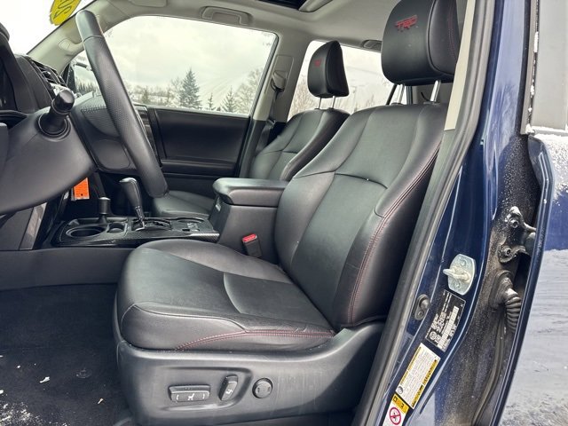 Used 2017 Toyota 4Runner SR5 image 18