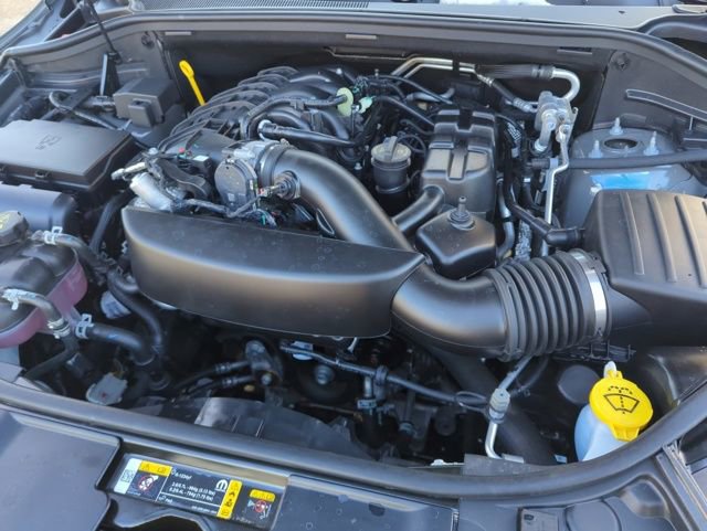 Used 2025 Dodge Durango GT image 27