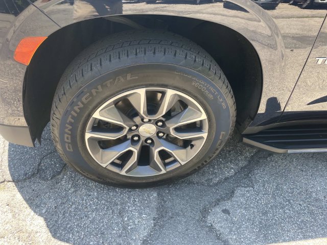 Used 2021 Chevrolet Tahoe LT w/ LT Signature Package AWD/4WD image 15