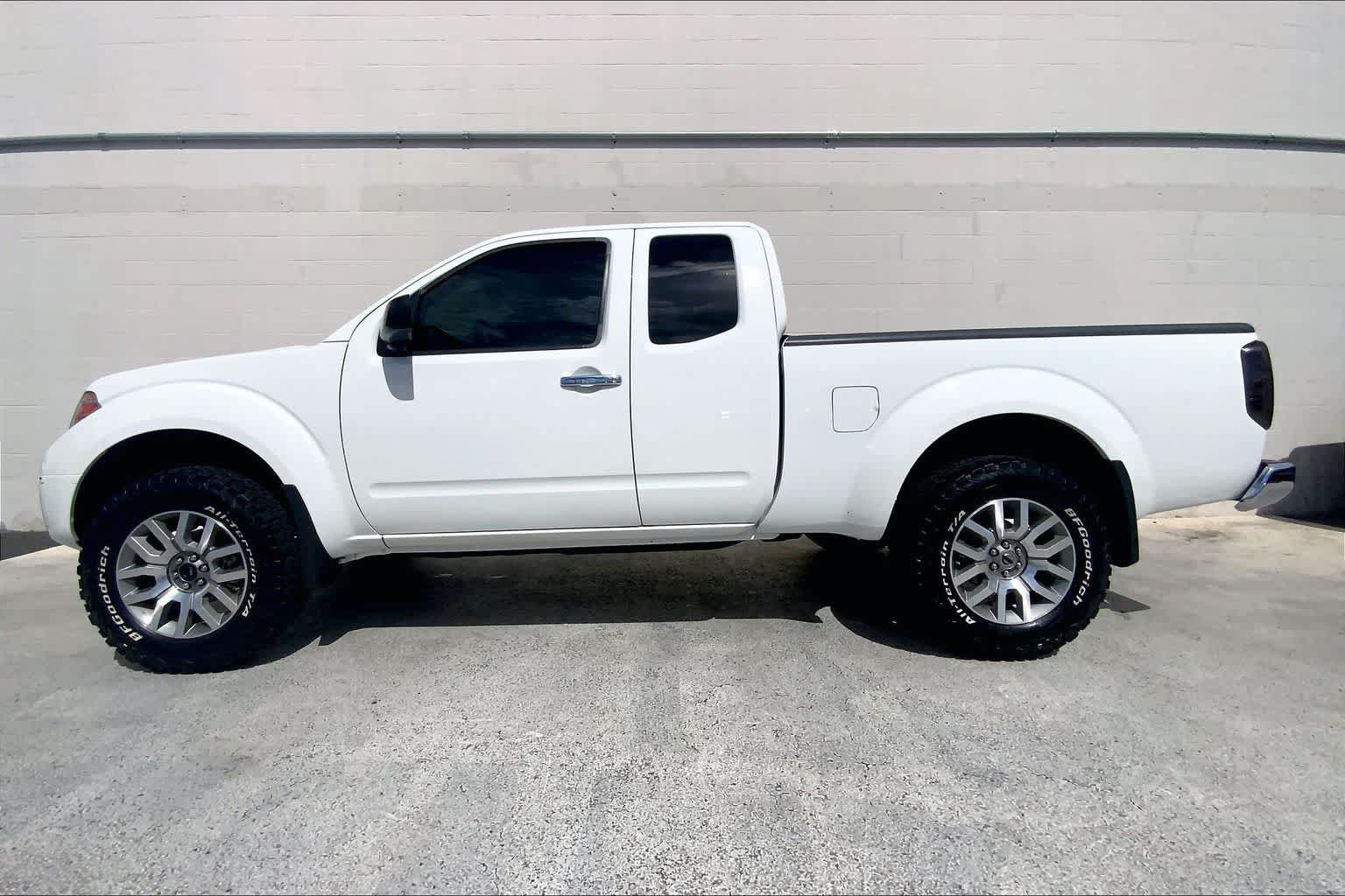 Used 2019 Nissan Frontier SV w/ Value Truck Package AWD/4WD image 3