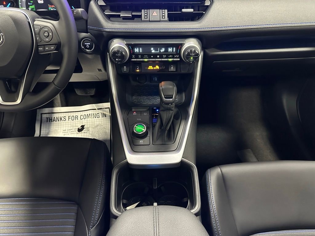 Used 2025 Toyota RAV4 XSE w/ Weather Package image 40