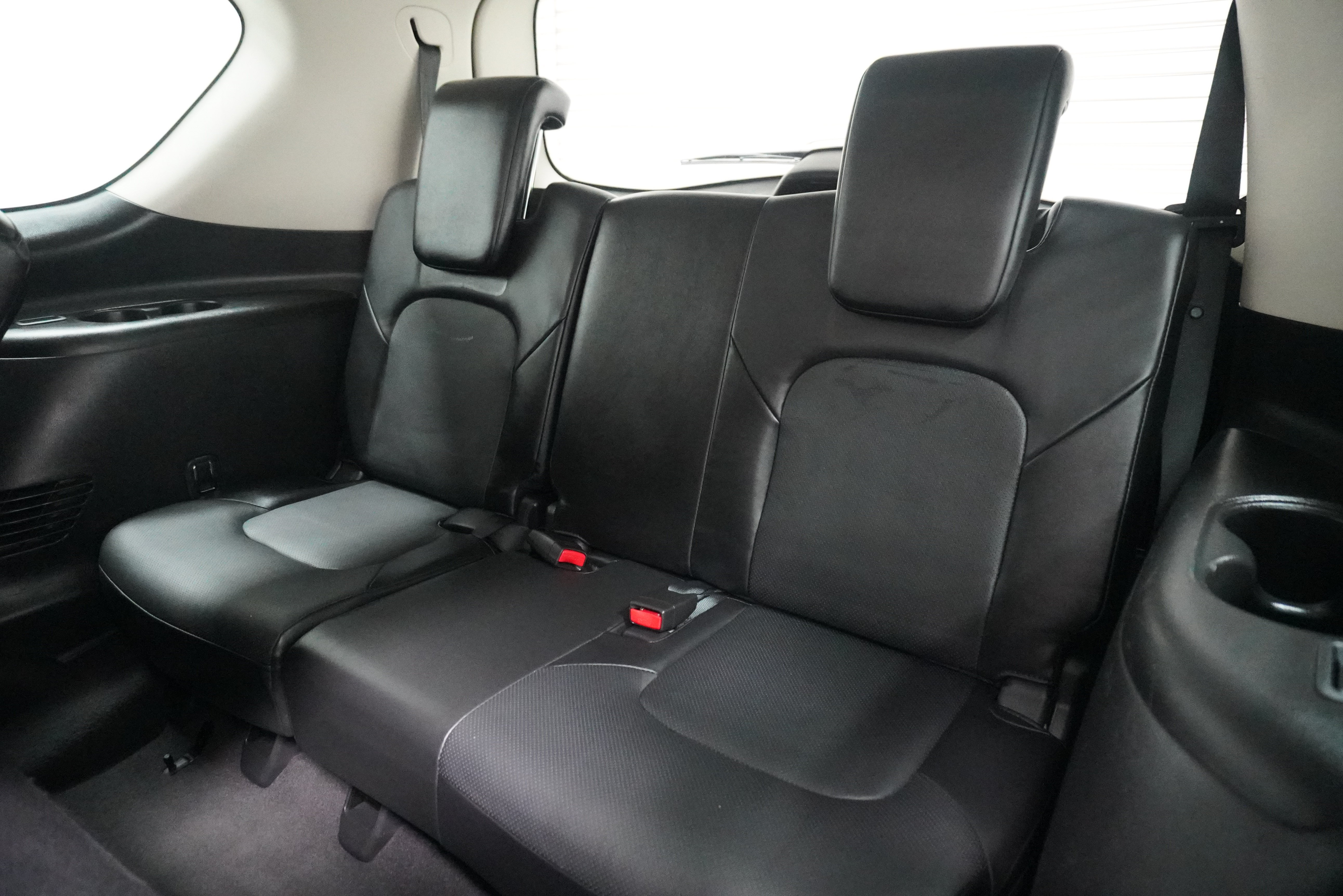 Used 2018 INFINITI QX80 2WD w/ Deluxe Technology Package image 12