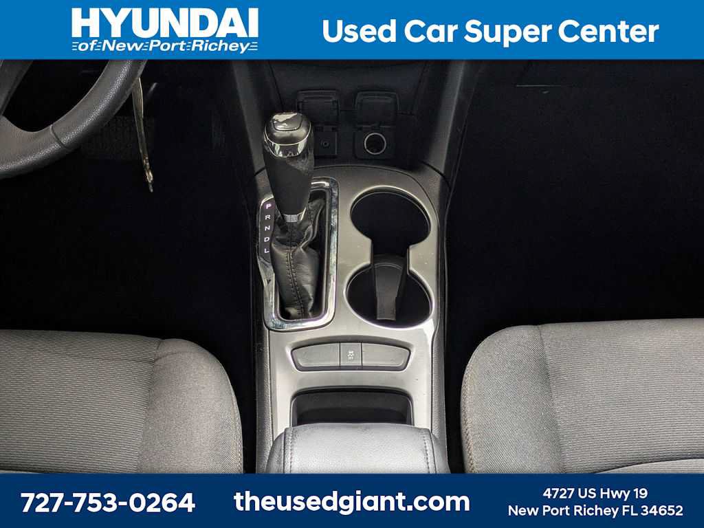 Used 2018 Chevrolet Cruze LT w/ RS Package FWD image 21