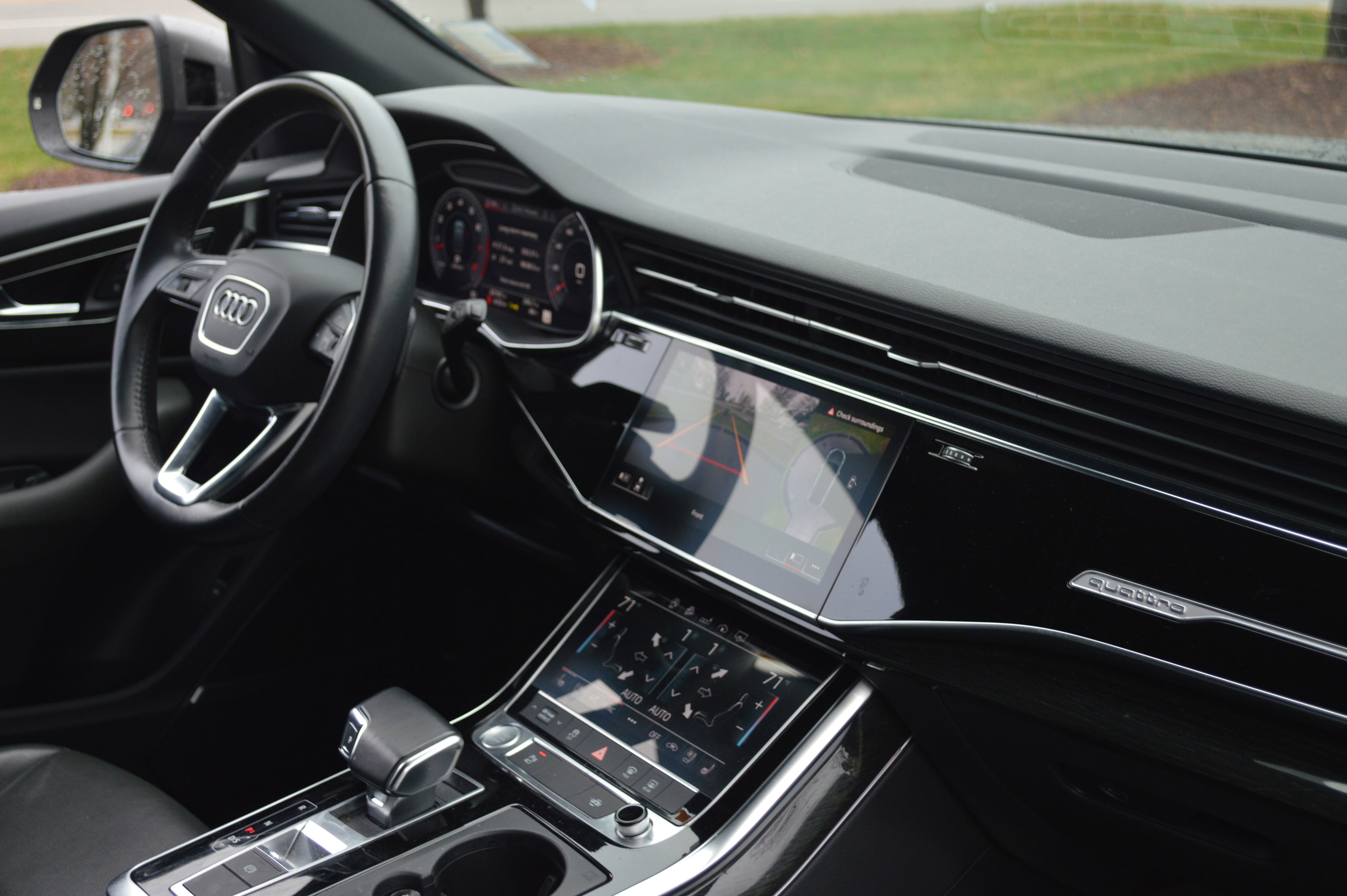 Used 2020 Audi Q8 Premium Plus image 36