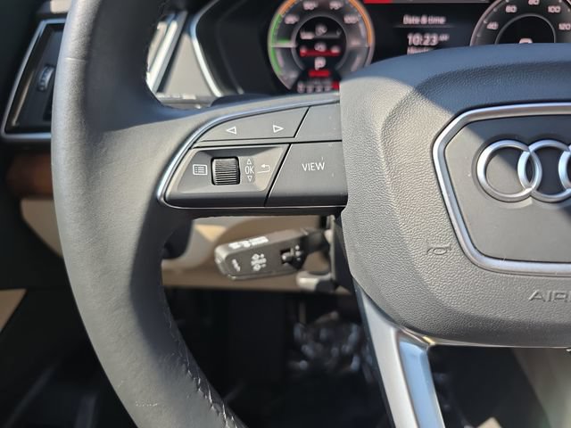 Used 2024 Audi Q5 e Premium w/ Convenience Package AWD/4WD image 20