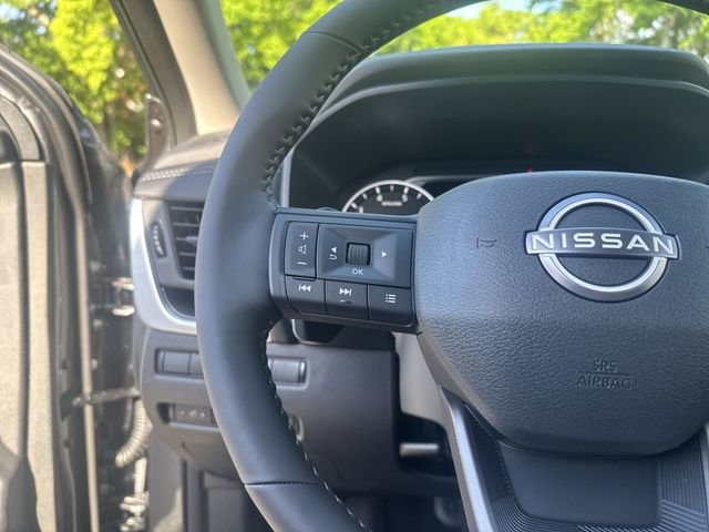 New 2026 Nissan Rogue SV FWD image 17