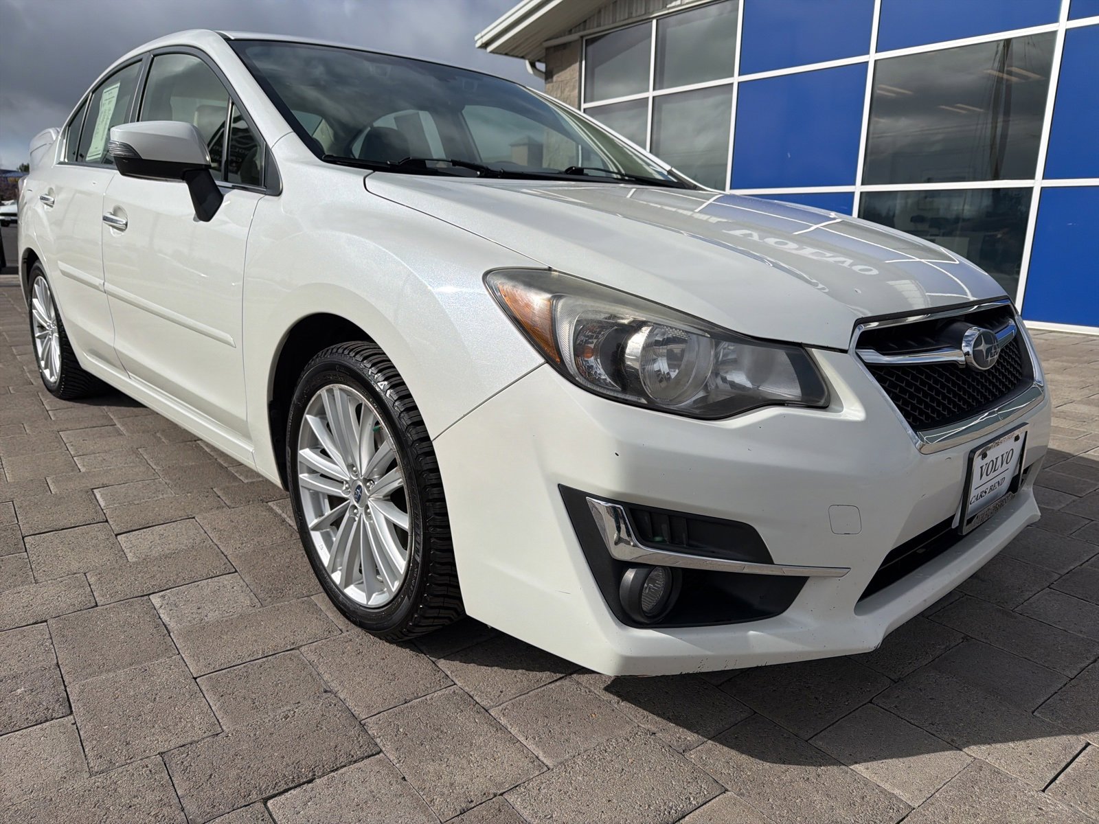 Used 2016 Subaru Impreza 2.0i Limited image 1