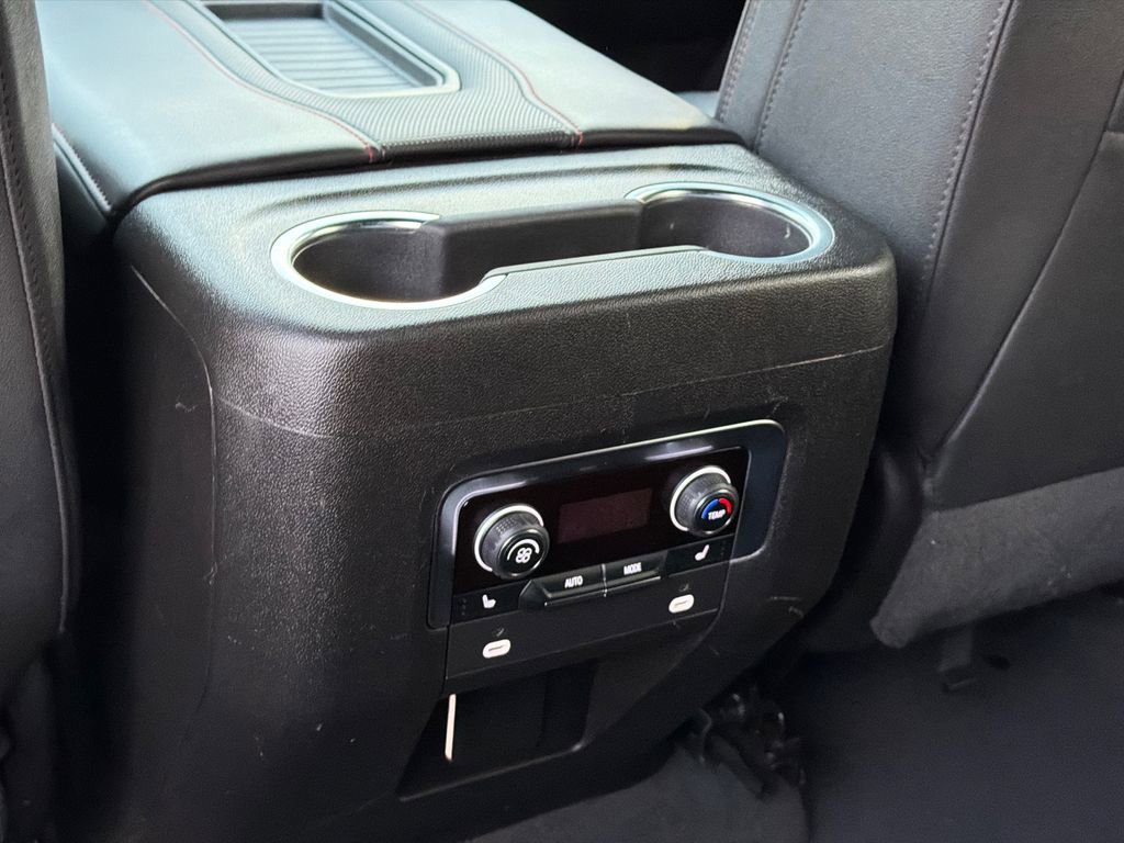 Used 2024 Chevrolet Suburban RST w/ Luxury Package image 20