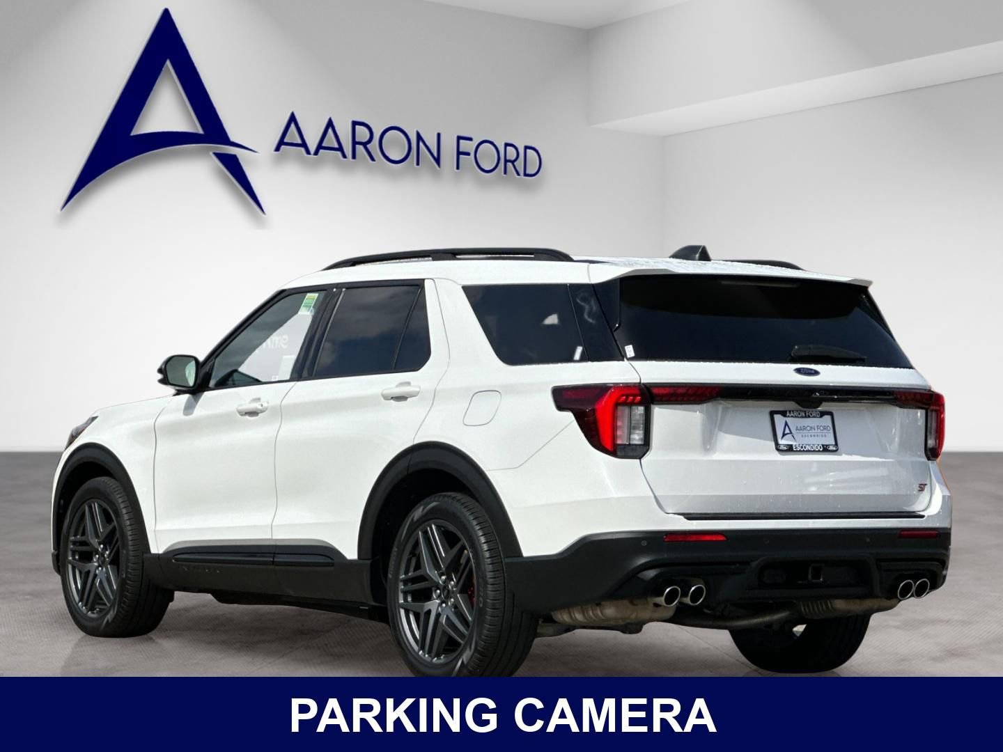 Used 2025 Ford Explorer ST AWD/4WD image 4