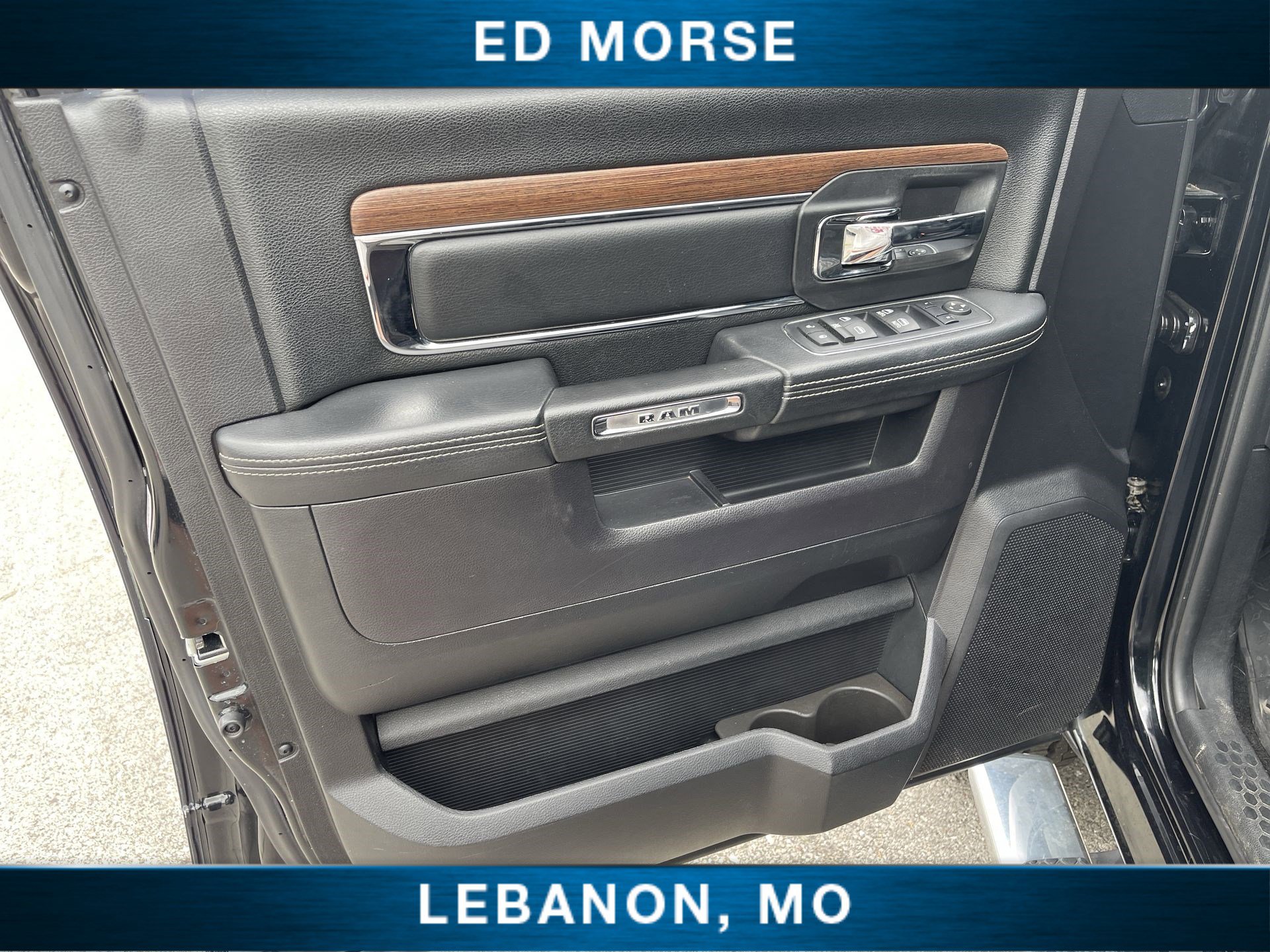 Used 2016 RAM 1500 Laramie w/ Convenience Group AWD/4WD image 21