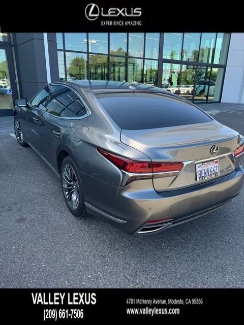 Used 2018 Lexus LS 500 w/ Interior Upgrade Package RWD image 3