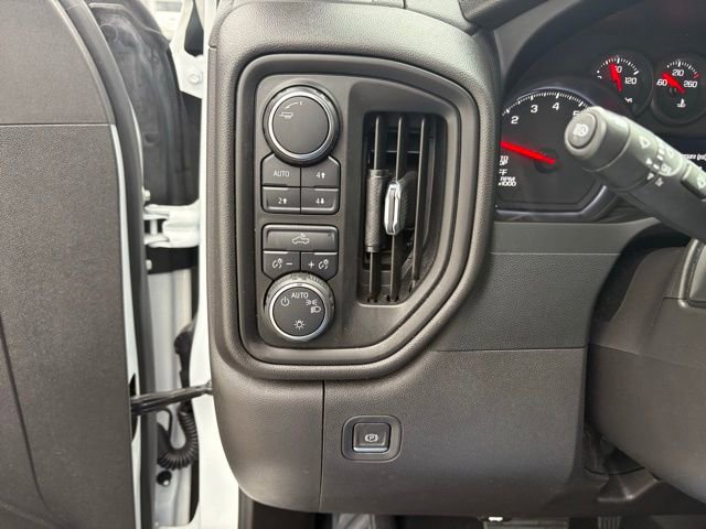 Used 2024 Chevrolet Silverado 1500 Custom Trail Boss image 26