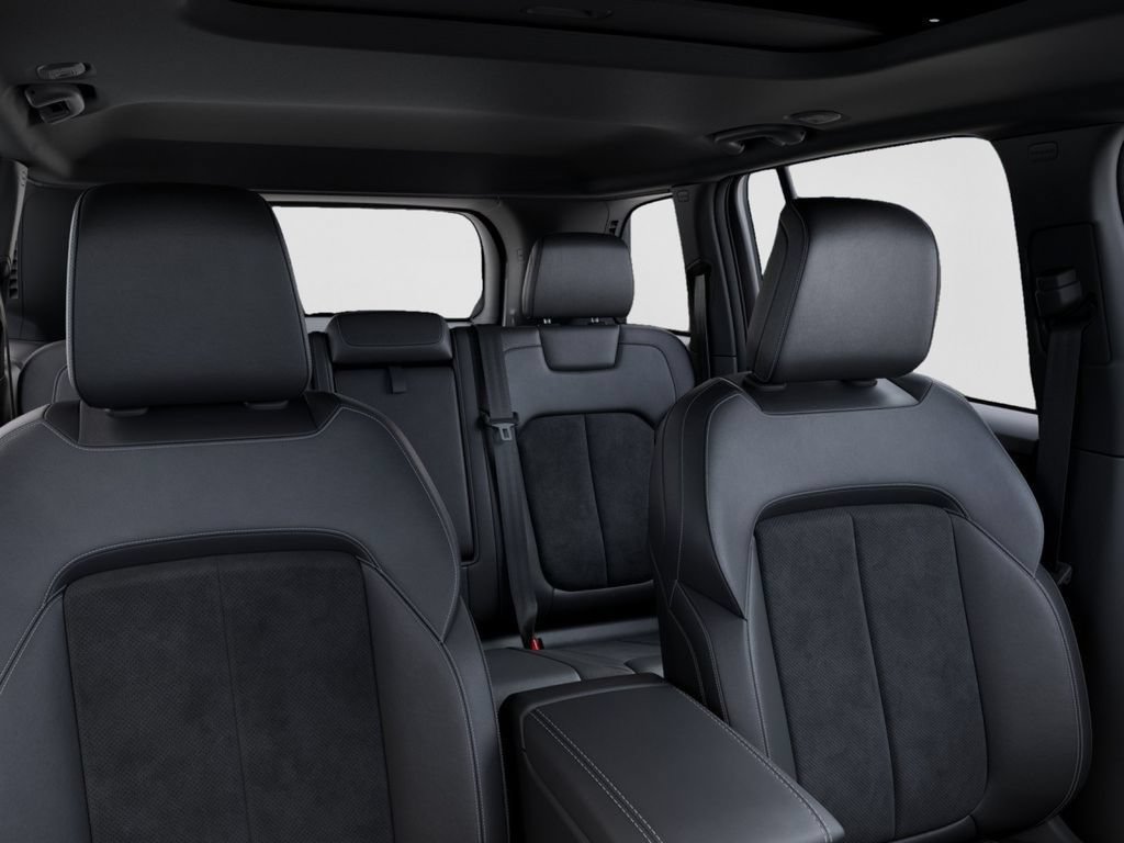 New 2026 Jeep Grand Cherokee Altitude AWD/4WD image 26