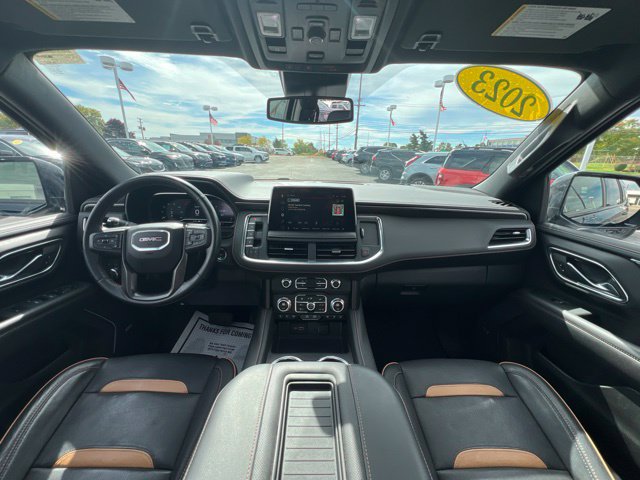 Used 2023 GMC Yukon AT4 w/ AT4 Premium Package AWD/4WD image 21