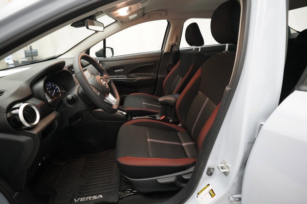 Certified 2024 Nissan Versa SR w/ Trunk Package image 7