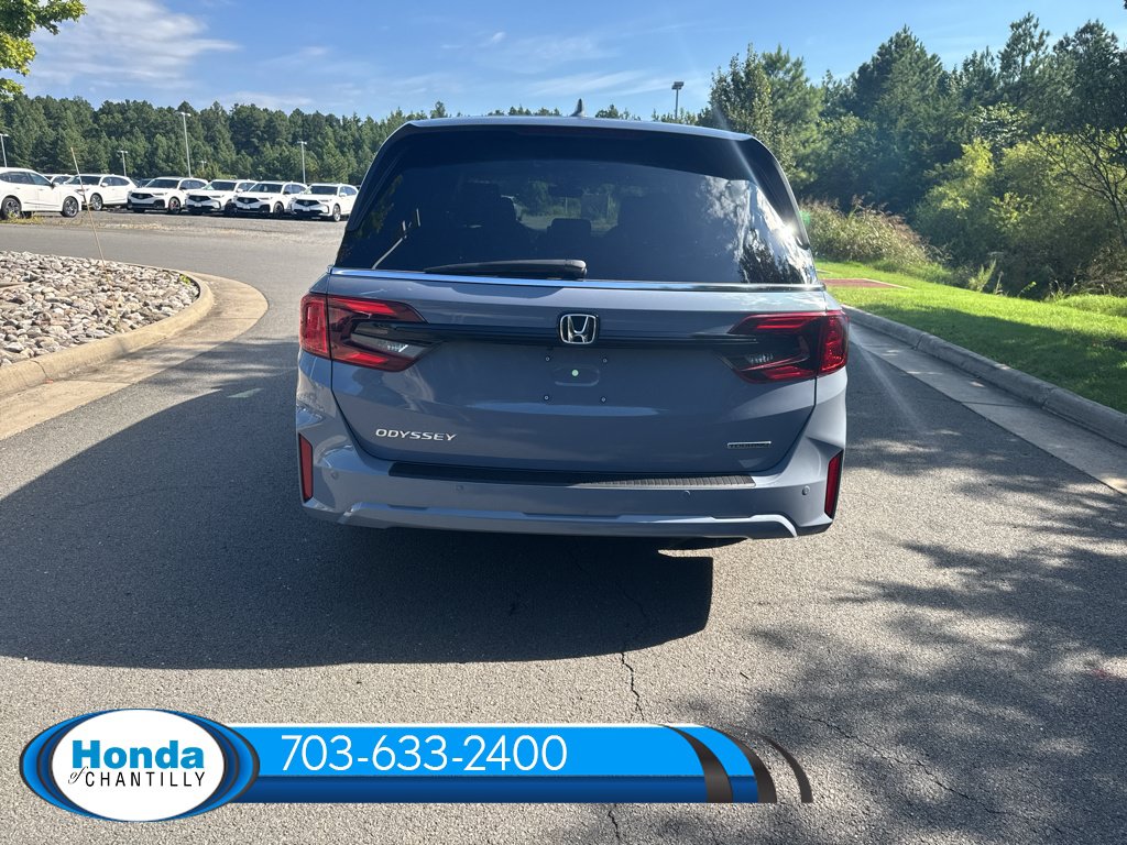 New 2027 Honda Odyssey Touring image 6