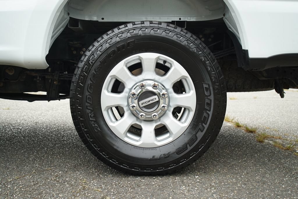 Used 2024 Ford F350 XLT w/ FX4 Off-Road Package AWD/4WD image 30