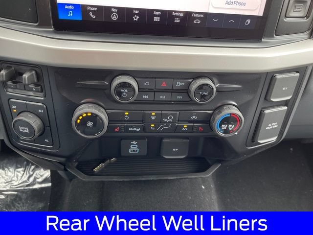 New 2026 Ford F350 XLT w/ XLT Premium Package AWD/4WD image 18