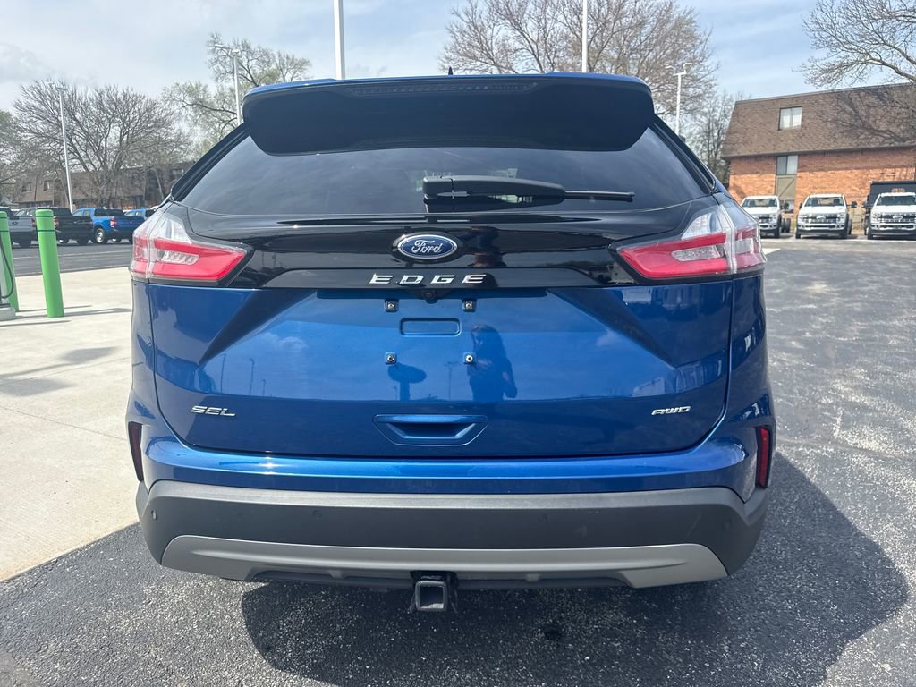 Used 2024 Ford Edge SEL w/ Convenience Package image 8