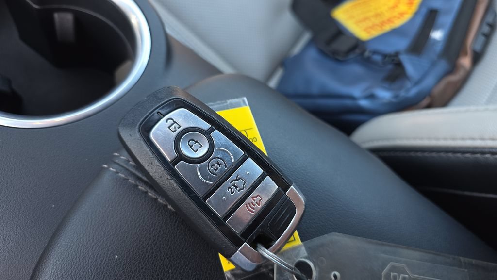 Used 2024 Ford Mustang Premium RWD image 23