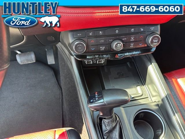 Used 2022 Dodge Durango R/T w/ Blacktop Package image 26