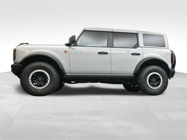 New 2026 Ford Bronco Badlands image 24