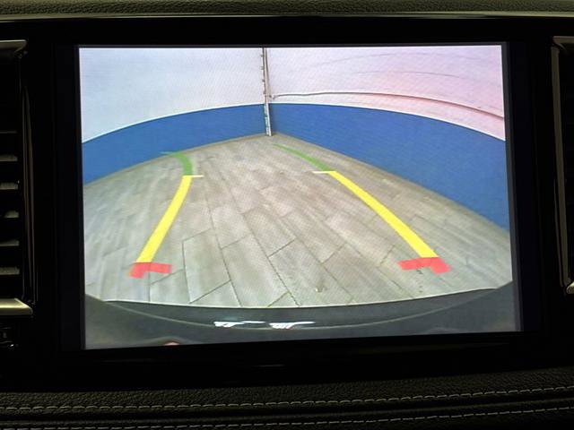 Certified 2025 Chrysler Pacifica Limited image 11