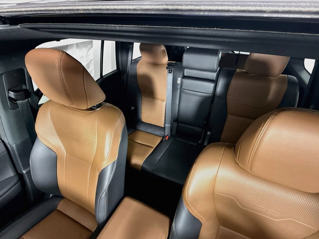 Used 2024 Lexus GX 550 w/ Accessory Package (Z1) AWD/4WD image 31