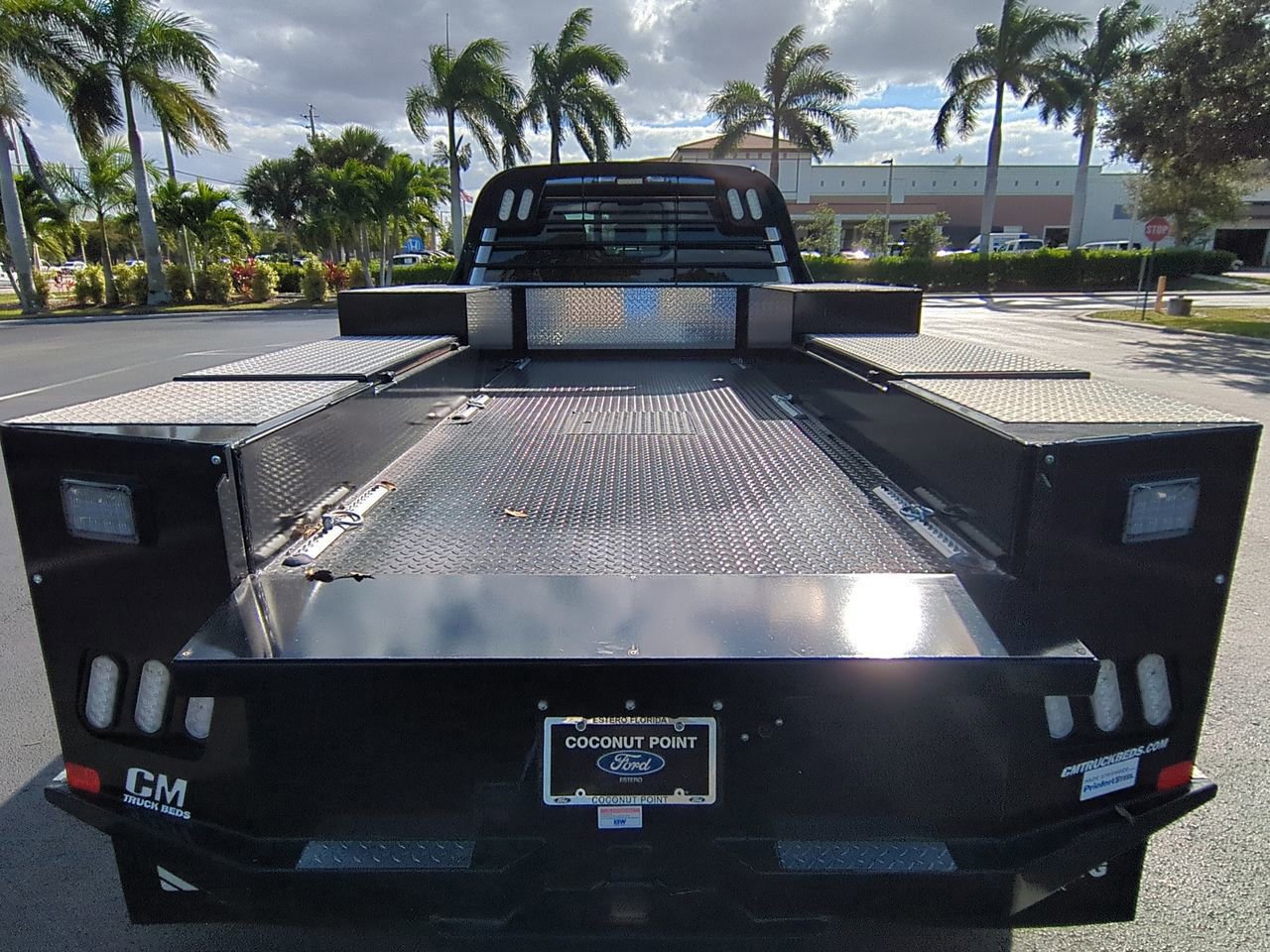 New 2026 Ford F550 4x4 Crew Cab image 13