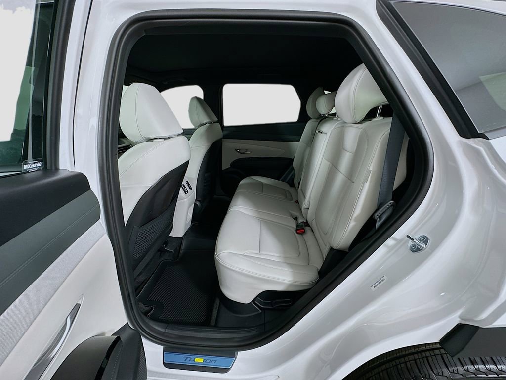 New 2026 Hyundai Tucson Limited image 17